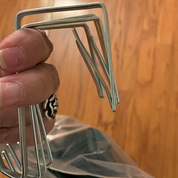 Over the door 24-pocket organizer/accessory/pantry/shoes, etc. - Picture 5 of 7